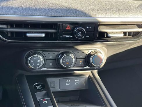 New 2025 Nissan Kicks SV w/ SV Premium Package image 22