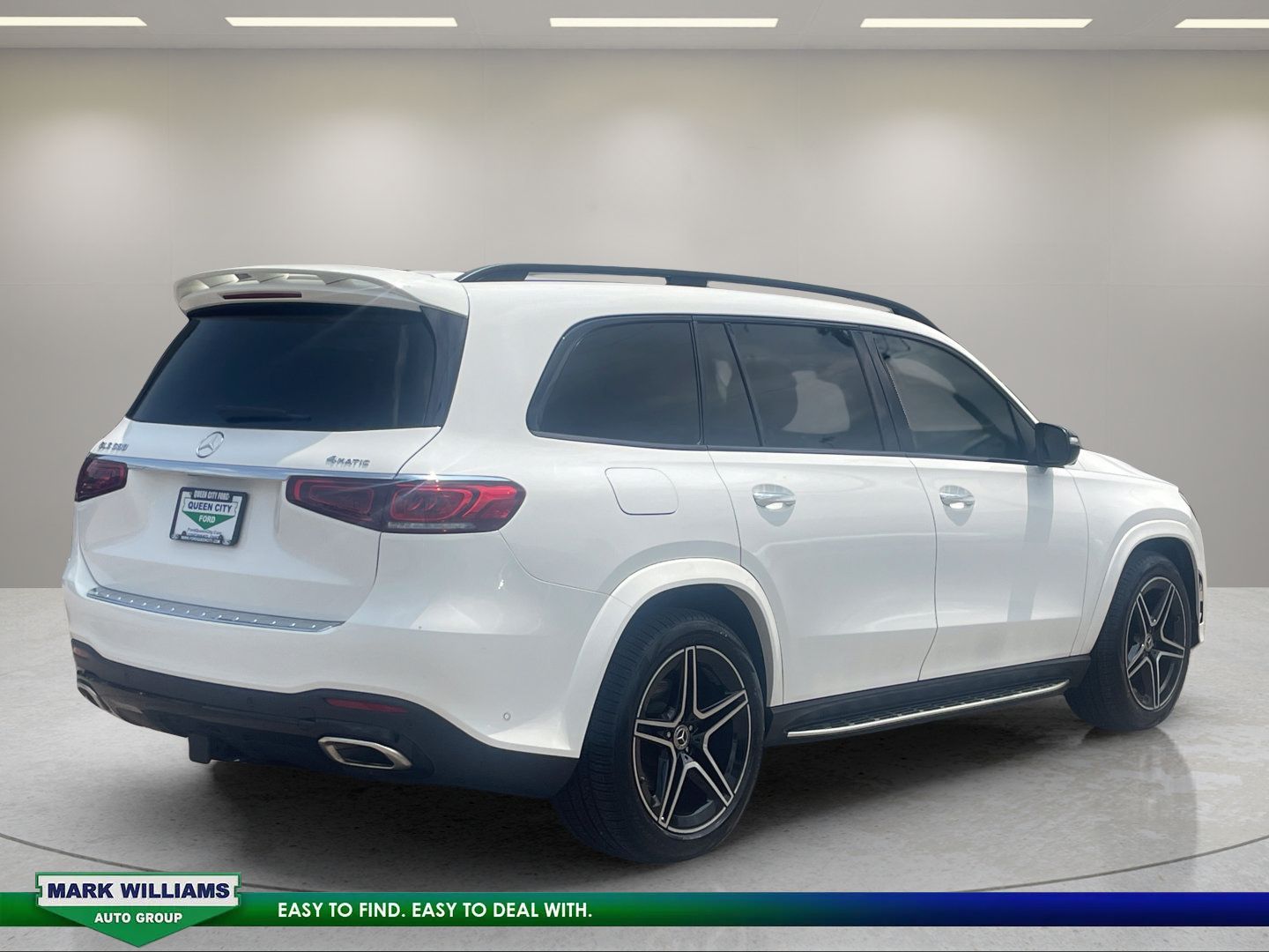 Used 2023 Mercedes-Benz GLS 580 4MATIC image 5