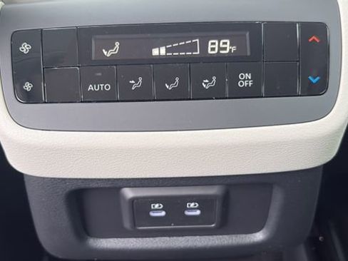 New 2026 Nissan Pathfinder SL AWD/4WD image 17