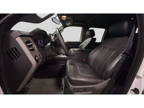 Used 2016 Ford F250 Lariat w/ Lariat Ultimate Package image 11