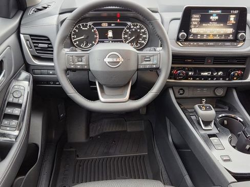 New 2026 Nissan Rogue SV FWD image 7