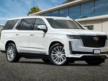 Certified 2023 Cadillac Escalade Premium Luxury w/ Performance Package