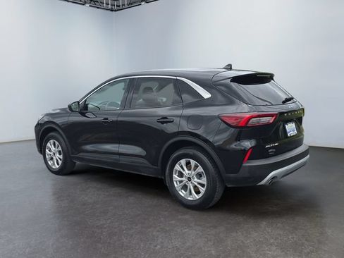 Certified 2024 Ford Escape Active AWD/4WD image 3