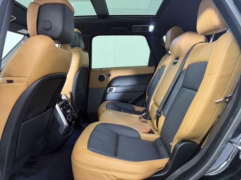 Used 2019 Land Rover Range Rover Sport Autobiography image 12