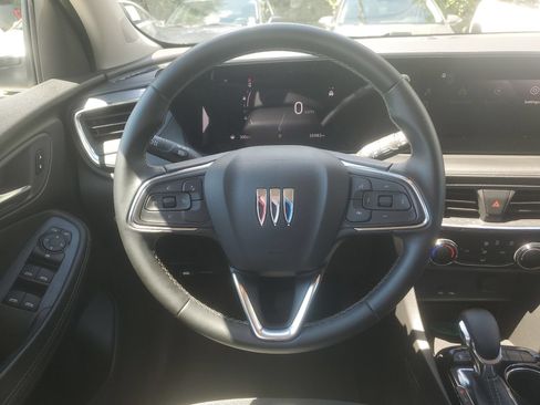 Used 2025 Buick Encore GX Preferred FWD image 11