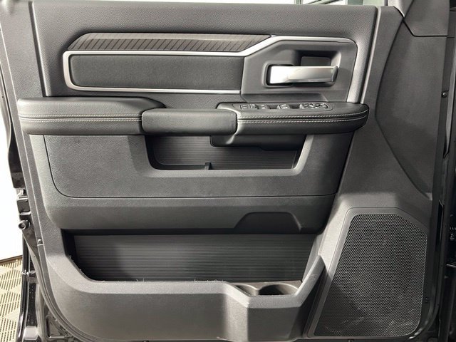 New 2027 RAM 3500 Big Horn AWD/4WD image 22