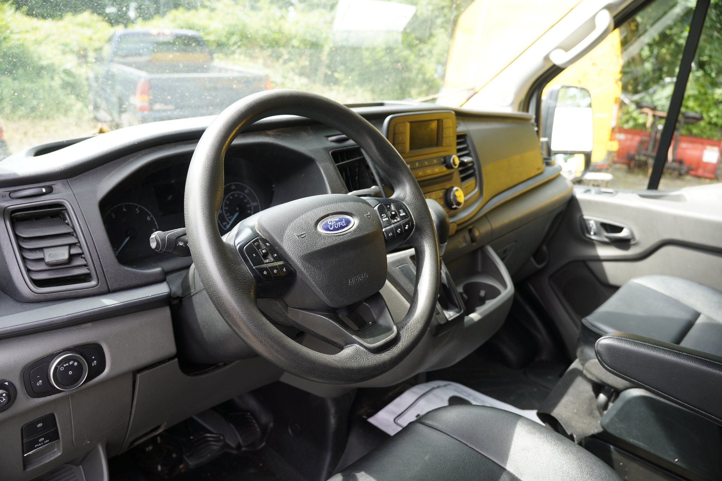 Used 2023 Ford Transit 250 Medium Roof AWD image 3