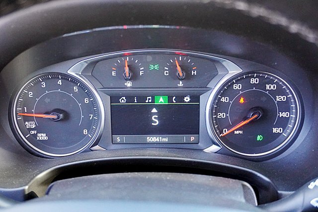 Used 2024 GMC Terrain SLT AWD/4WD image 33