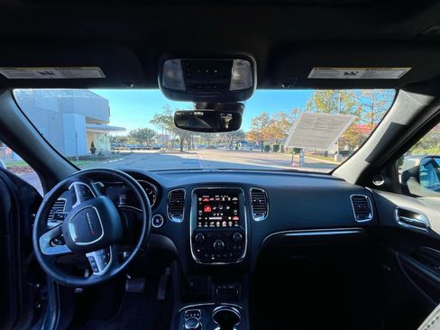 Used 2017 Dodge Durango R/T w/ Technology Group image 20