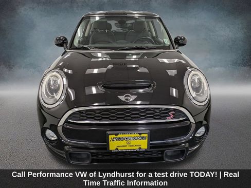 Used 2018 MINI Cooper S FWD image 2