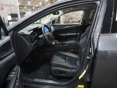 Used 2023 Lexus NX 350 AWD image 2