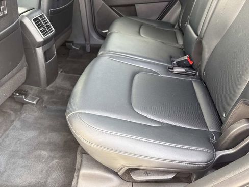 Used 2023 Kia Sportage EX image 14