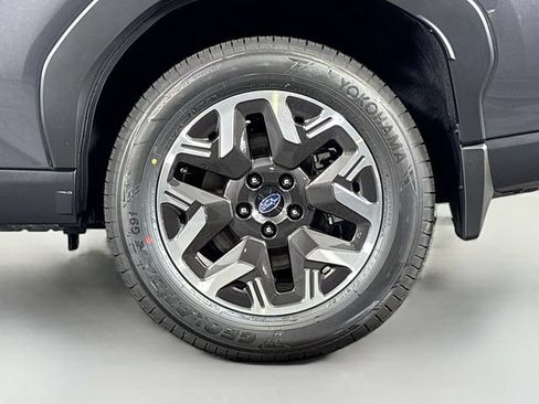 New 2026 Subaru Forester Premium AWD/4WD image 31