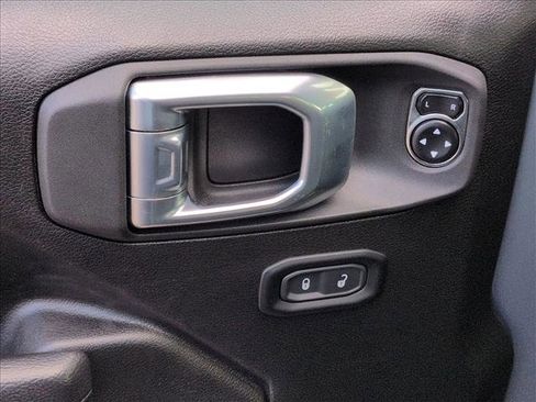 Used 2024 Jeep Wrangler Sport S w/ Convenience Group image 12