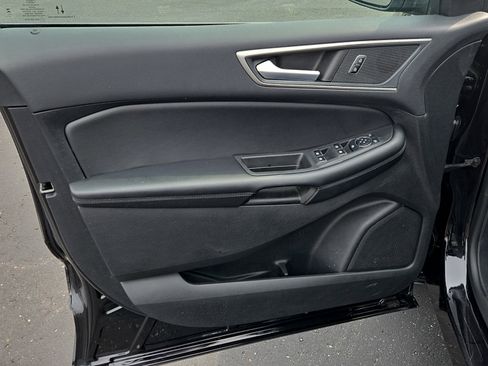 Used 2023 Ford Edge SEL AWD/4WD image 10