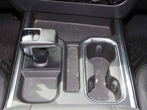 Used 2024 Chevrolet Silverado 1500 LT Trail Boss w/ Convenience Package II AWD/4WD image 36