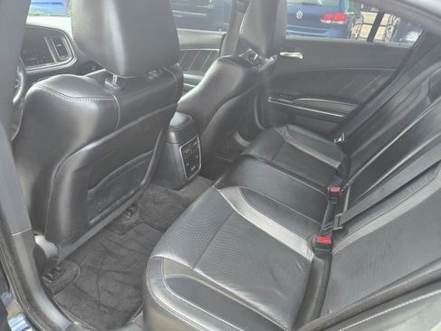 Used 2016 Dodge Charger SXT w/ AWD Plus Group image 8
