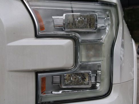 Used 2017 Ford F150 Lariat w/ Equipment Group 502A Luxury image 20