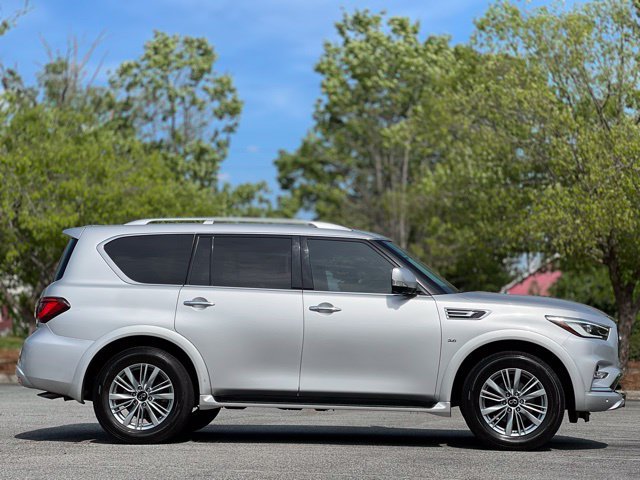 Used 2019 INFINITI QX80 Luxe AWD/4WD image 4