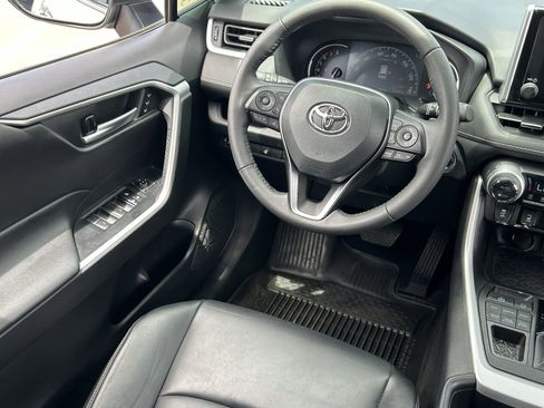 Used 2024 Toyota RAV4 XLE Premium w/ Weather Package AWD/4WD image 17