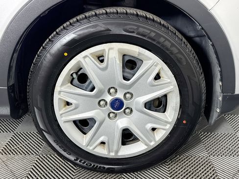 Used 2015 Ford Escape S image 30