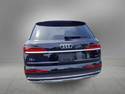 Used 2023 Audi Q7 3.0T Premium w/ Convenience Package AWD/4WD image 7