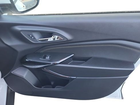 New 2026 Chevrolet Trax LT w/ Driver Confidence Package image 25