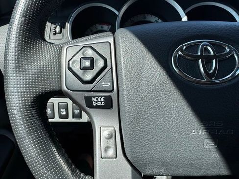 Used 2015 Toyota Tacoma 4x4 Double Cab w/ TRD Off-Road Package image 15