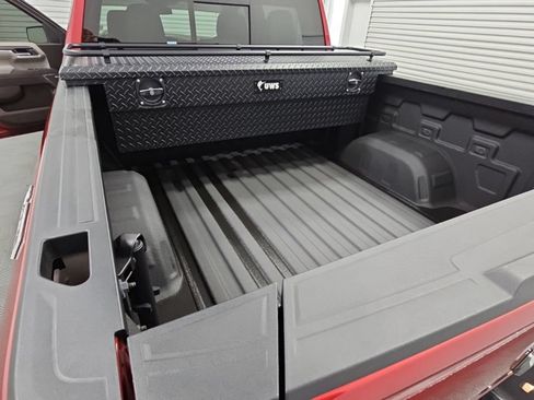 Used 2025 GMC Sierra 1500 SLT w/ SLT Premium Package AWD/4WD image 35