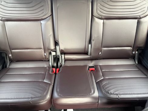New 2026 Ford Expedition Platinum w/ Platinum Ultimate Package AWD/4WD image 67