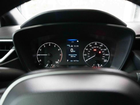 Used 2024 Toyota Corolla SE image 16