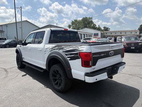 Used 2018 Ford F150 Lariat w/ Equipment Group 502A Luxury AWD/4WD image 6