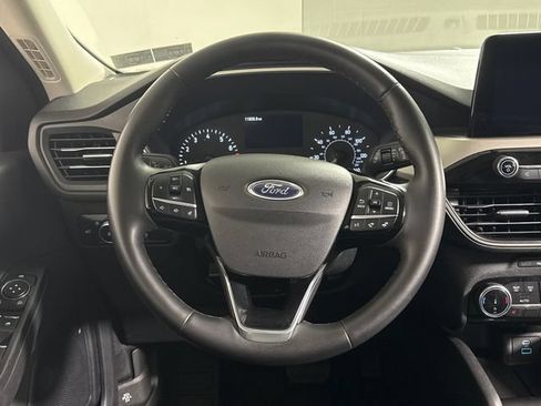 Used 2022 Ford Escape SEL AWD/4WD image 25