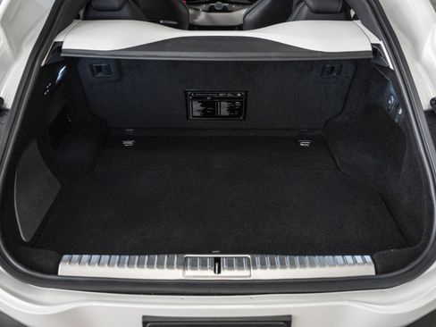 Certified 2024 Ferrari Purosangue AWD image 54