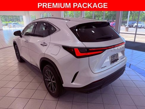 Used 2024 Lexus NX 250 FWD w/ Towing Package (2000 Lbs) image 6