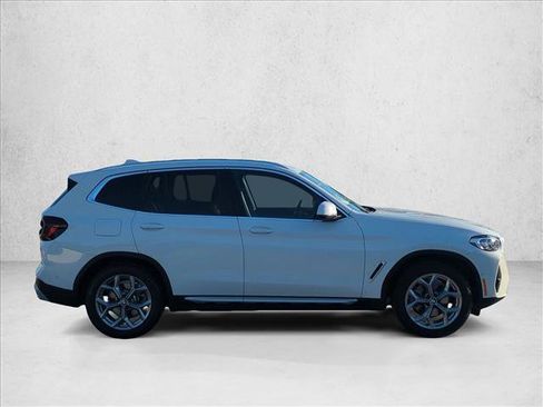 Used 2024 BMW X3 xDrive30i w/ Convenience Package w/ZPA AWD/4WD image 4