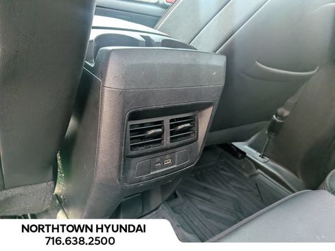 Used 2023 GMC Canyon AT4X AWD/4WD image 31