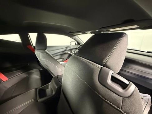 Used 2022 Chevrolet Camaro SS RWD image 30
