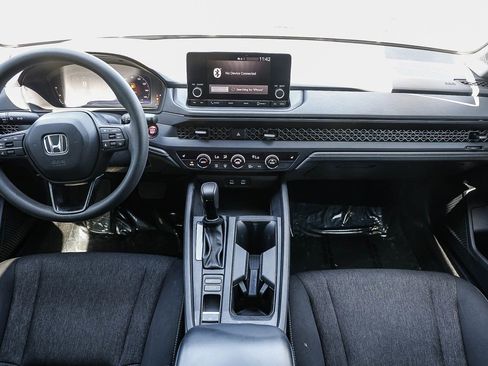 Used 2023 Honda Accord EX image 10