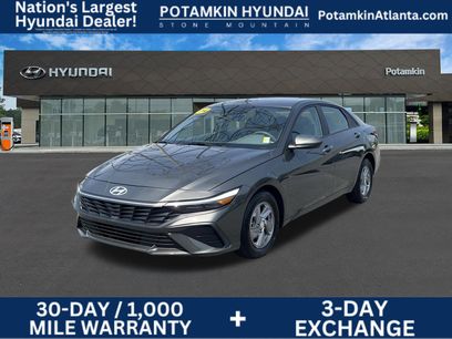 Used 2024 Hyundai Elantra SE
