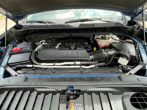 Certified 2024 Chevrolet Silverado 1500 Custom RWD image 27