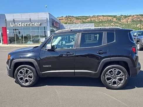 Used 2017 Jeep Renegade Limited AWD/4WD image 7