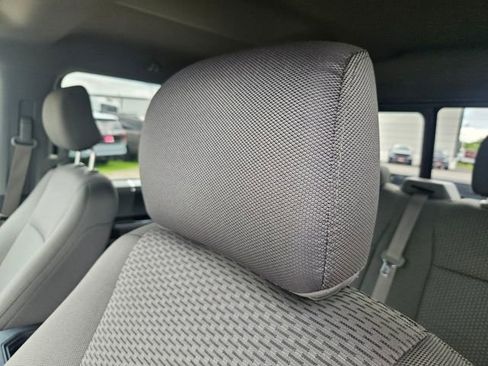 Used 2016 Ford F150 XLT w/ Equipment Group 302A Luxury AWD/4WD image 38