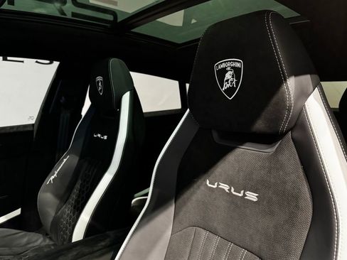 Used 2024 Lamborghini Urus Performante image 26