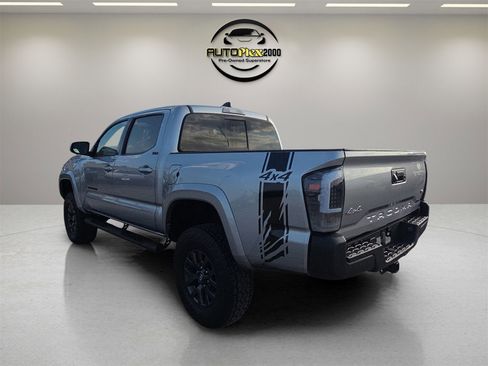 Used 2021 Toyota Tacoma SR5 image 5