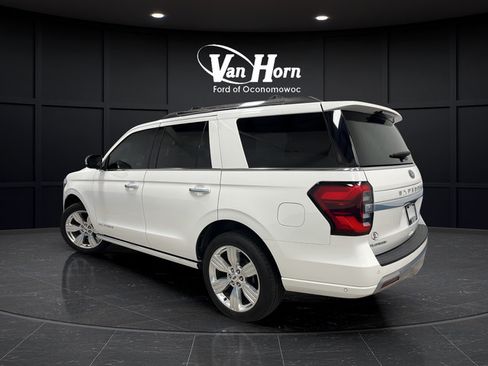 Used 2024 Ford Expedition Platinum AWD/4WD image 5