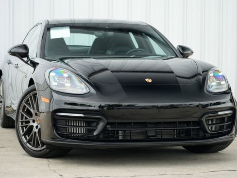 Used 2021 Porsche Panamera 4S image 4