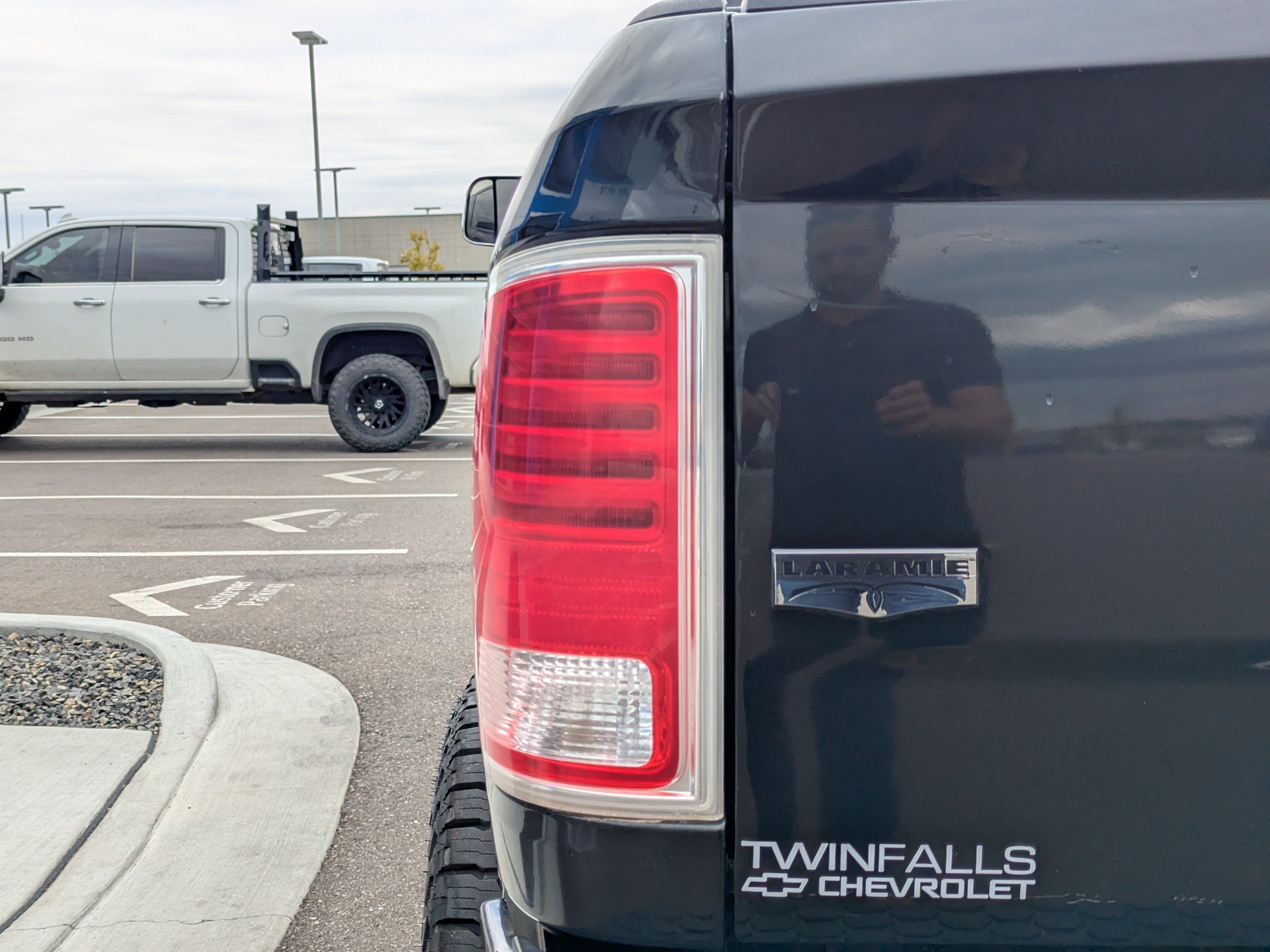 Used 2017 RAM 2500 Laramie AWD/4WD image 45