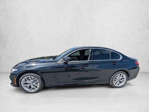 Used 2026 BMW 330i Sedan w/ Premium Package RWD image 5