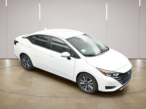 Certified 2025 Nissan Versa SV w/ Trunk Package FWD image 29